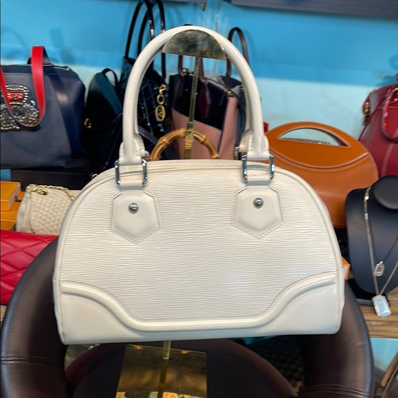 LV EPI White Handbag part 1 - Picture 1 of 1